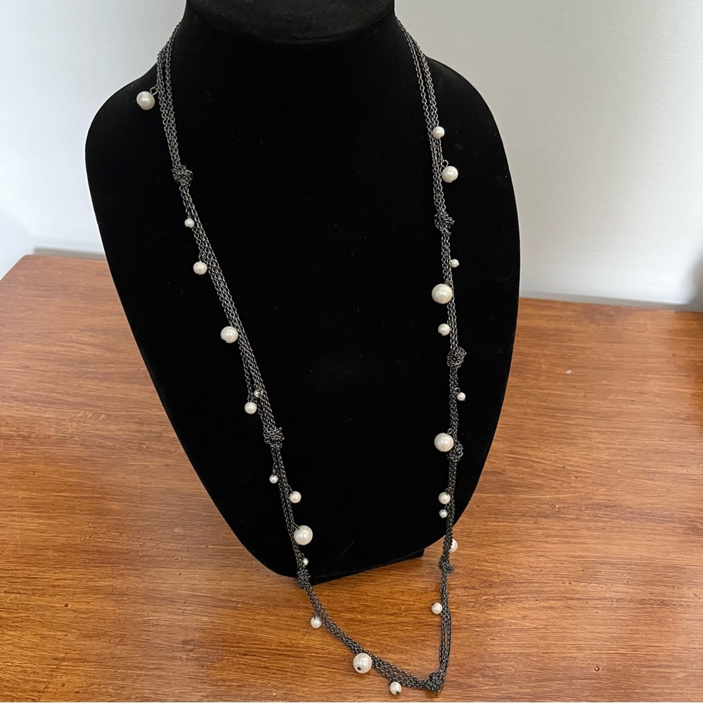 Vintage dark silver and pearl necklace